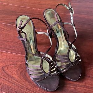 Nina brand strappy brown 4” high heels